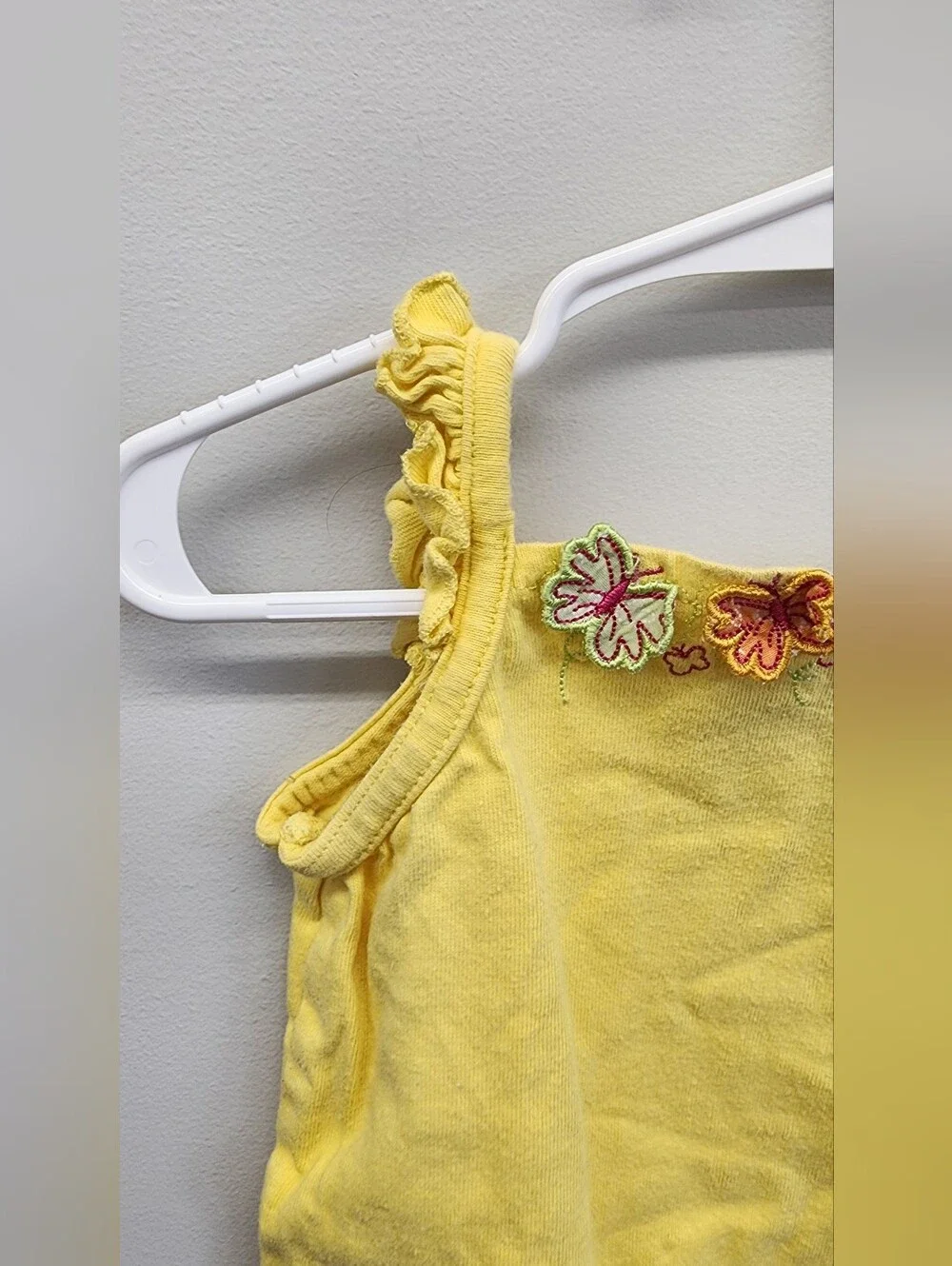 Faded Glory Baby Girls Yellow Floral Ruffle Bodysuit 6-9M Y2K 100% Cotton